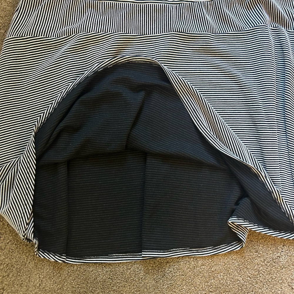 NY Collection Black and White Striped A-Line Skirt - Picture 3 of 5